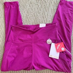 Marika Vibrant Magenta High-Rise Active Capri Leggings